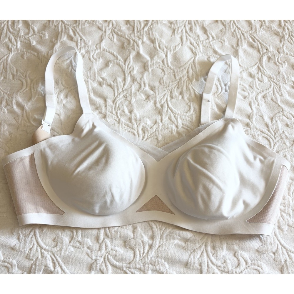 Honeylove Silhouette Bra White Wireless Smoothing Shapewear L 38B/C LWBR0302V3